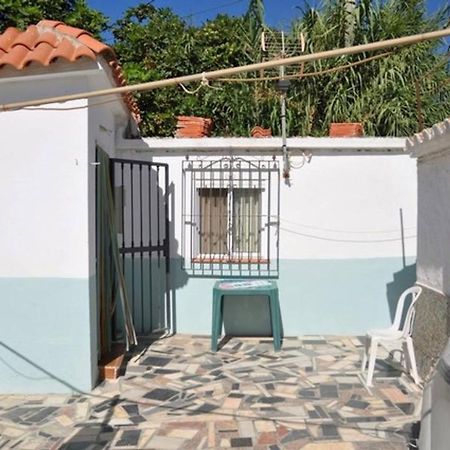 Almayate Hippie Shack Dış mekan fotoğraf