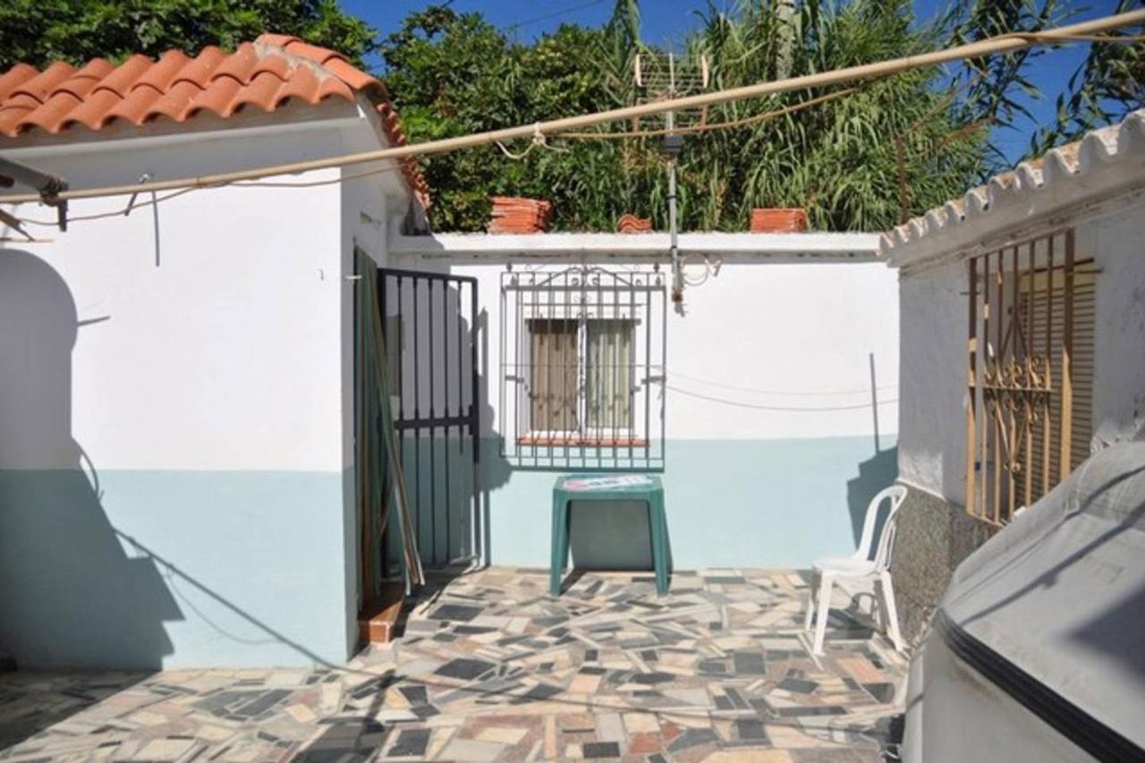 Almayate Hippie Shack Dış mekan fotoğraf